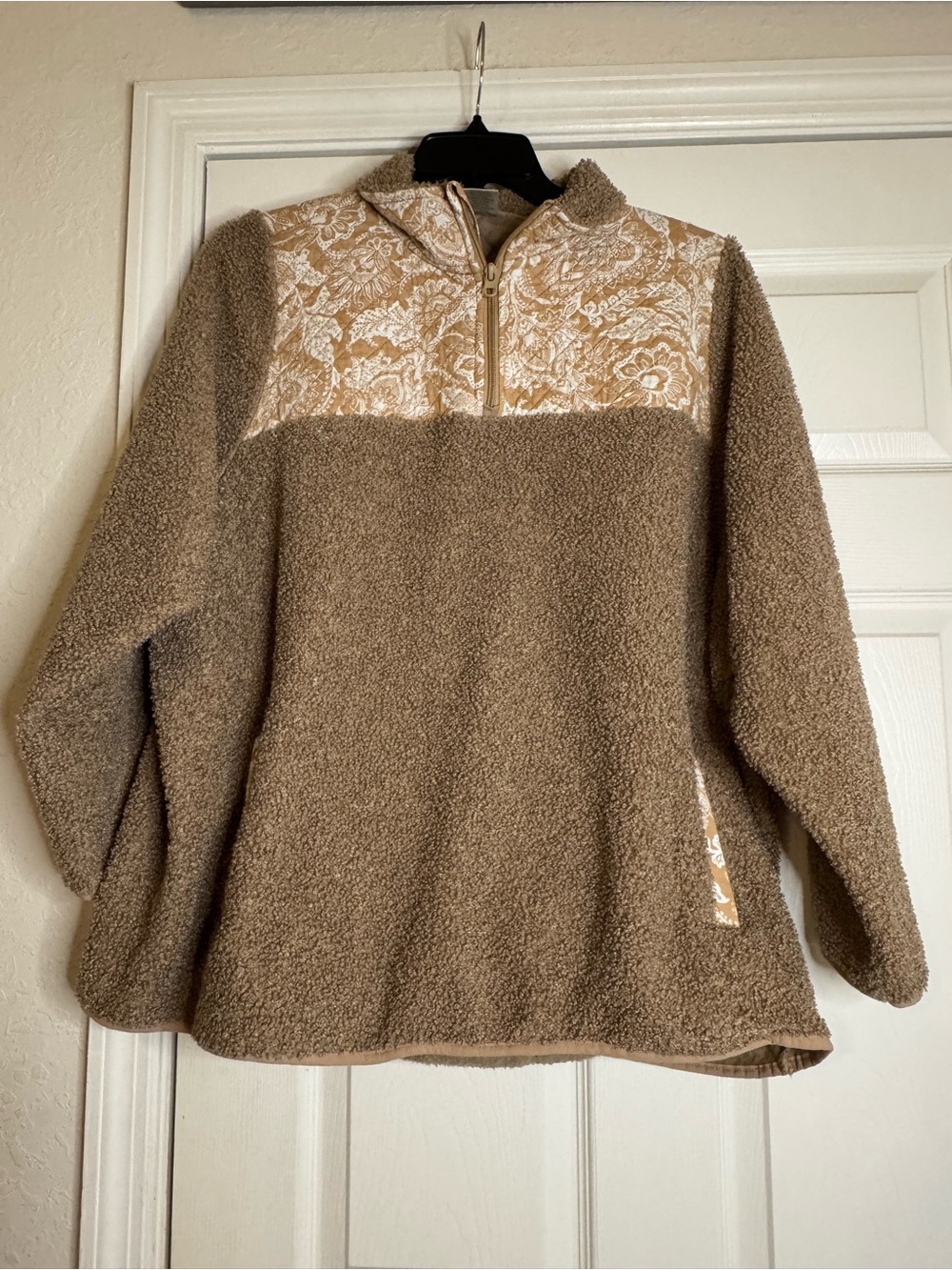 Vera Bradley Taupe Sherpa Half-Zip Pullover with Cream Floral Yoke